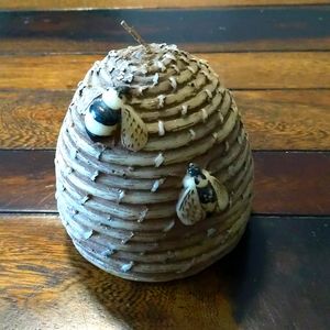 🐝Cute Vintage Beehive Candle 🐝